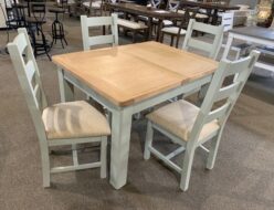 Dining Table Archives - Yellow Box Furniture Store（イエロー